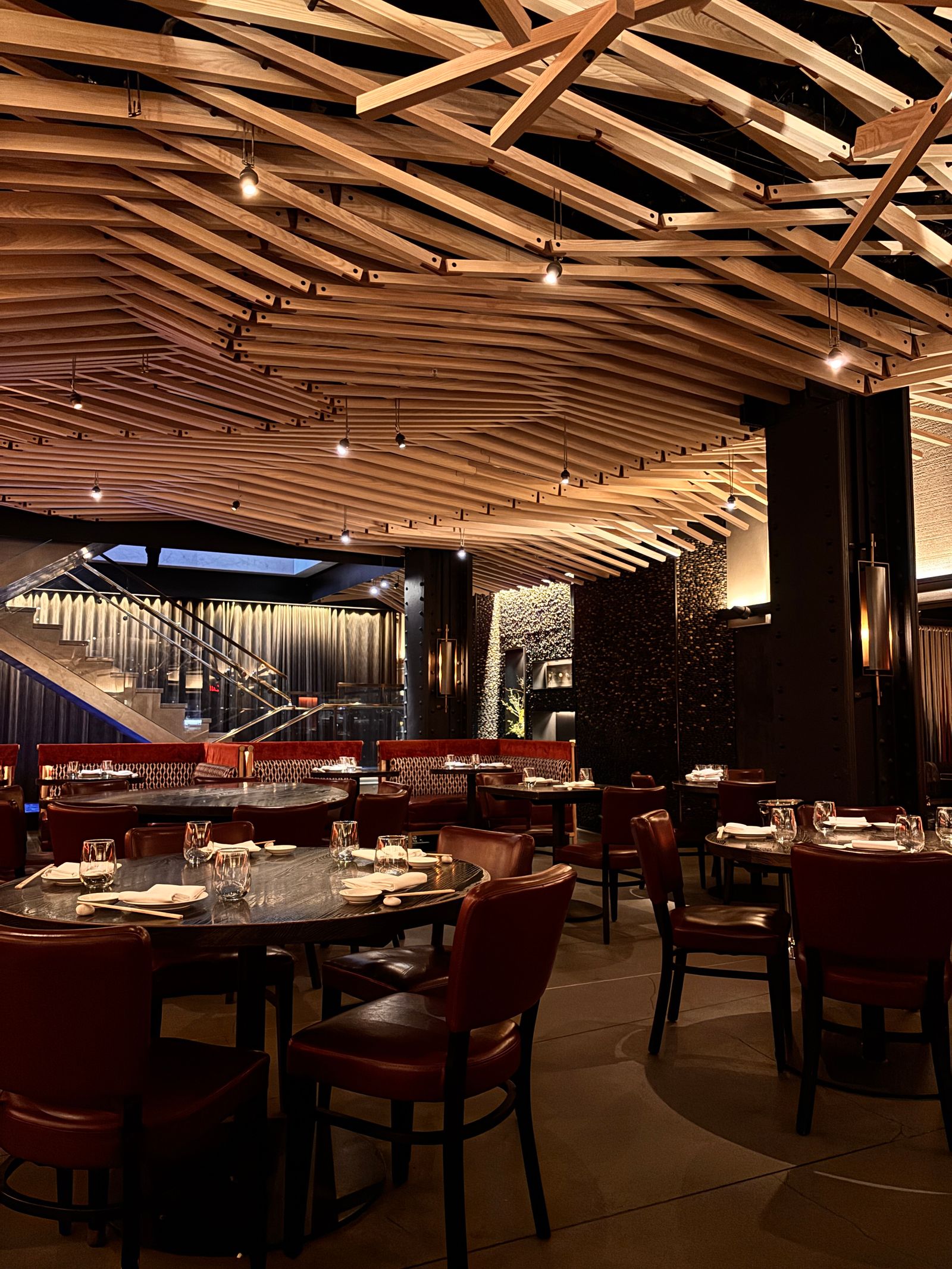 Restaurant dining room build-out concept